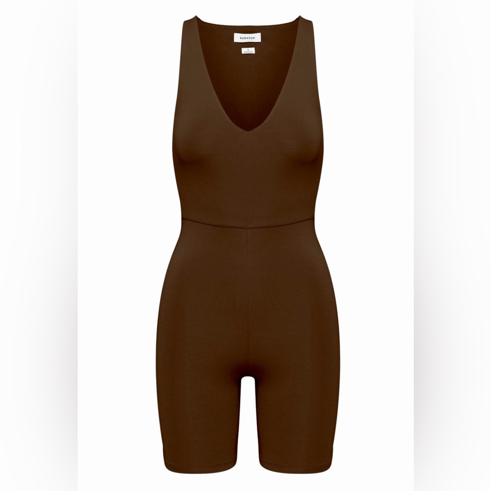 BRAND NEW! Aritzia Babaton Contour V neck romper small coffee bean dark brown